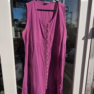 Eucalyptus Sleeveless Magenta Dress